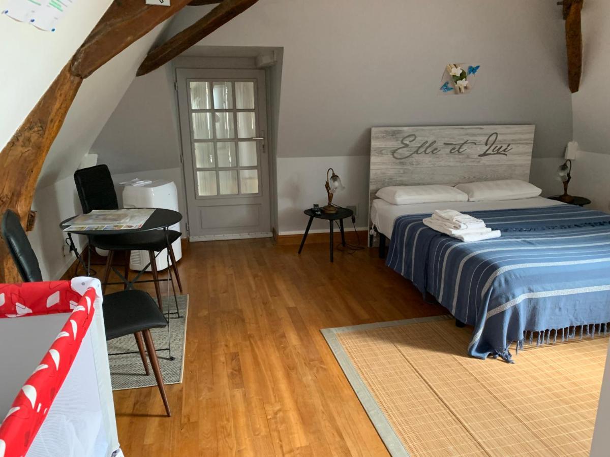 La Costonnerie Bed & Breakfast Leigne-sur-Usseau Exterior foto